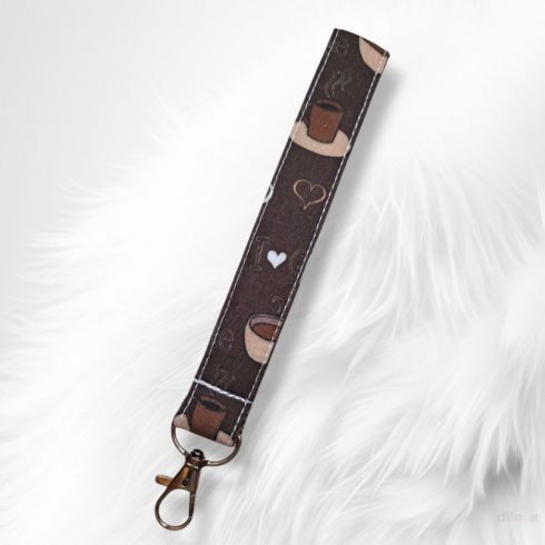 Kulcstartó, táskadísz és csuklópánt kávé mintával